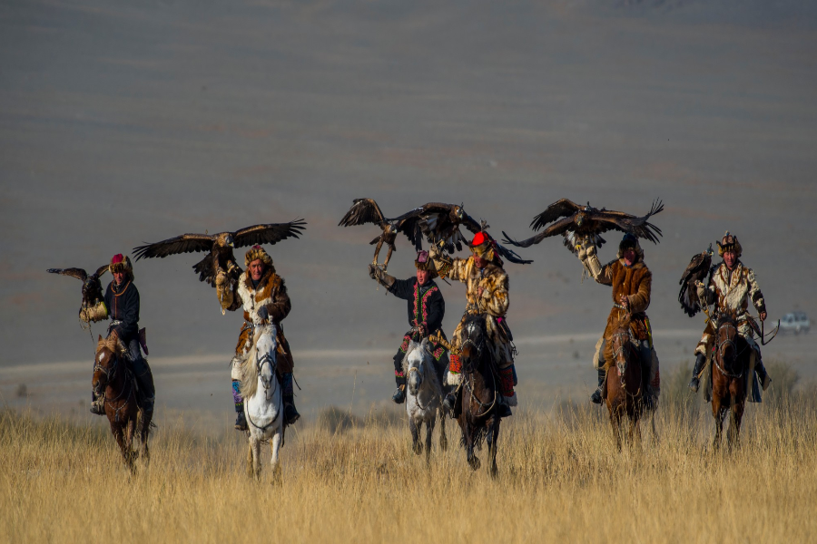 Eagle hunters - ©Tour Mongolia