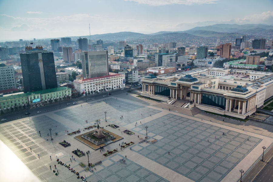 Sukhbaatar square in the Capital city - ©Tour Mongolia