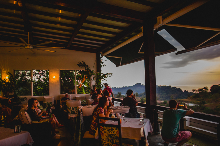 La Luna Restaurant Pacific ocean view sunset time - ©.