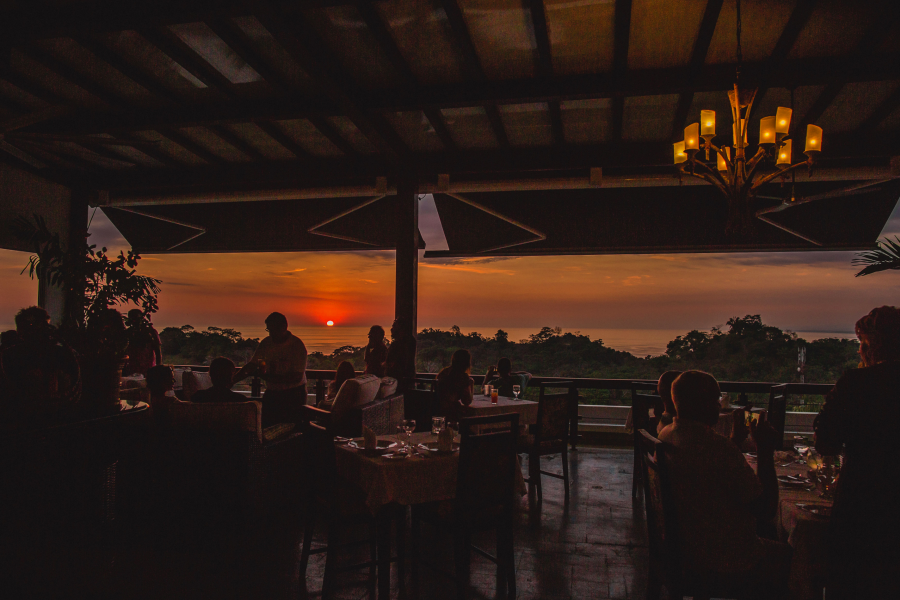 La Luna Restaurant sun down, sunset, beautiful view of the tropical forest and Pacific Ocean - ©.