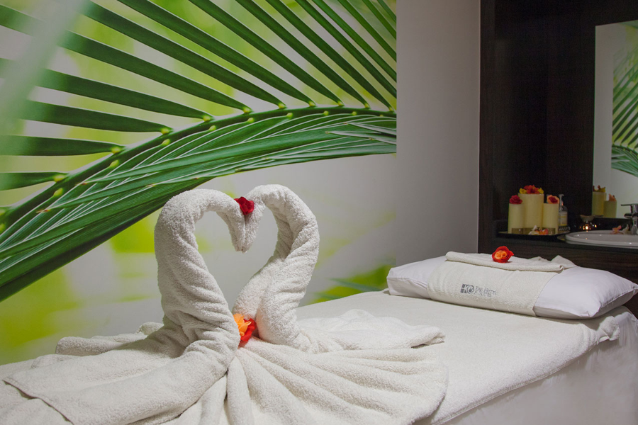 EKO HOTELS & SUITES