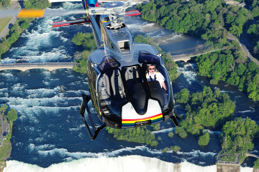  - ©NIAGARA HELICOPTERS
