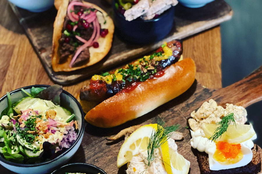 Tapas mest sausage homemade family restaurant