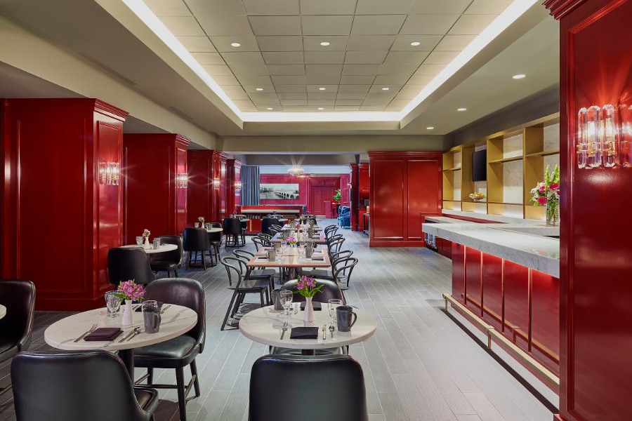 THE MARQUETTE HOTEL CURIO COLLECTION BY HILTON