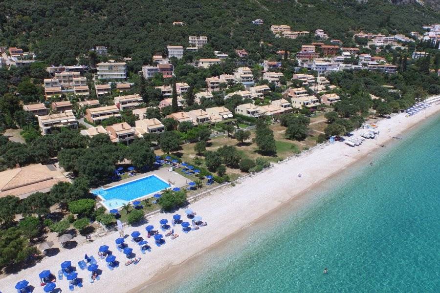 LA RIVIERA BARBATI APPARTEMENTS ET VILLAS