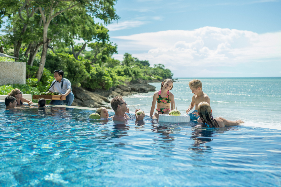 Sundara Pool - ©Four Seasons Resort Bali at Jimbaran Bay