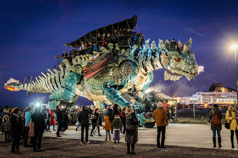 Le Dragon de Calais de nuit - ©Fred Collier, Ville de Calais
