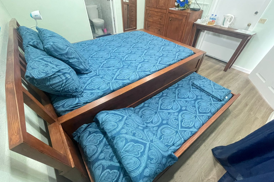 Superior Triple Pullout bed - ©Miller's Guest House