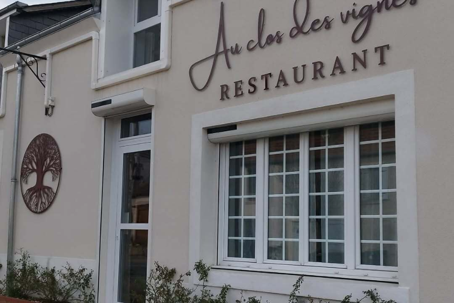 AU CLOS DES VIGNES