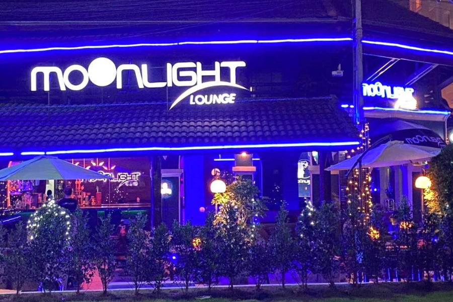 Moonlight Lounge - ©Moonlight Lounge