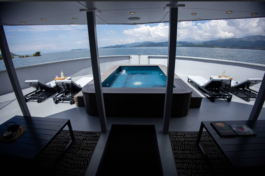 MANTIS KIVU QUEEN UBURANGA