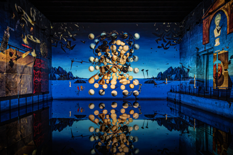 Bassins des Lumières, exposition Dali, l'énigme sans fin - ©Culturespaces/Eric Spiller