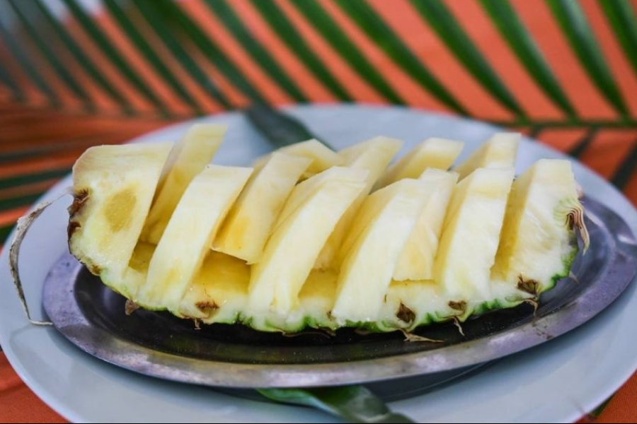 ananas frais - ©les délices de la mer FB
