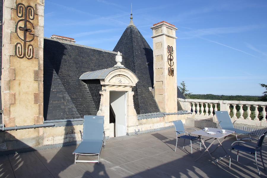 Terrasse de la suite Aliénor - ©Domaine de Pouzelande