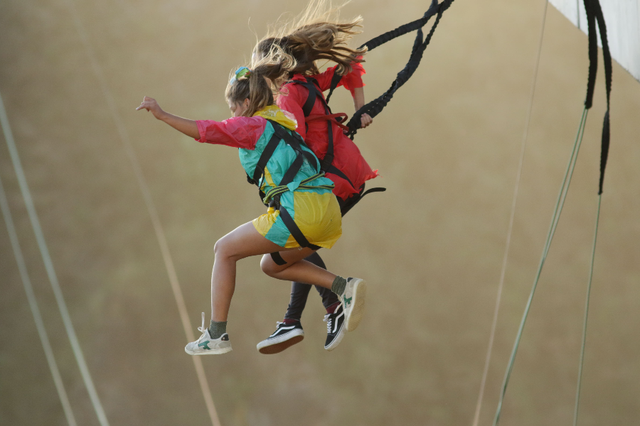 Saut pendulaire tandem - ©Vertikal Jump Reunion