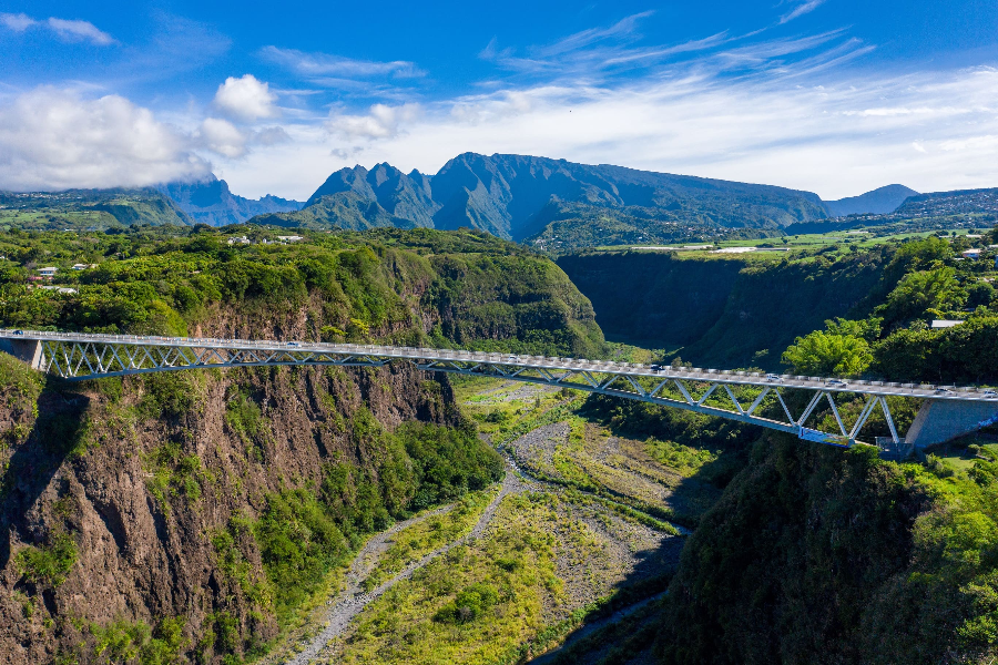 Pont du Bras de la Plaine - ©Vertikal Jump Réunion