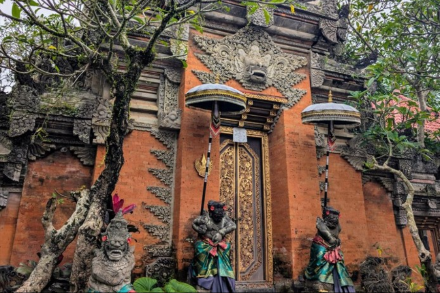  - ©PURI SAREN AGUNG UBUD - PALAIS ROYAL D'UBUD