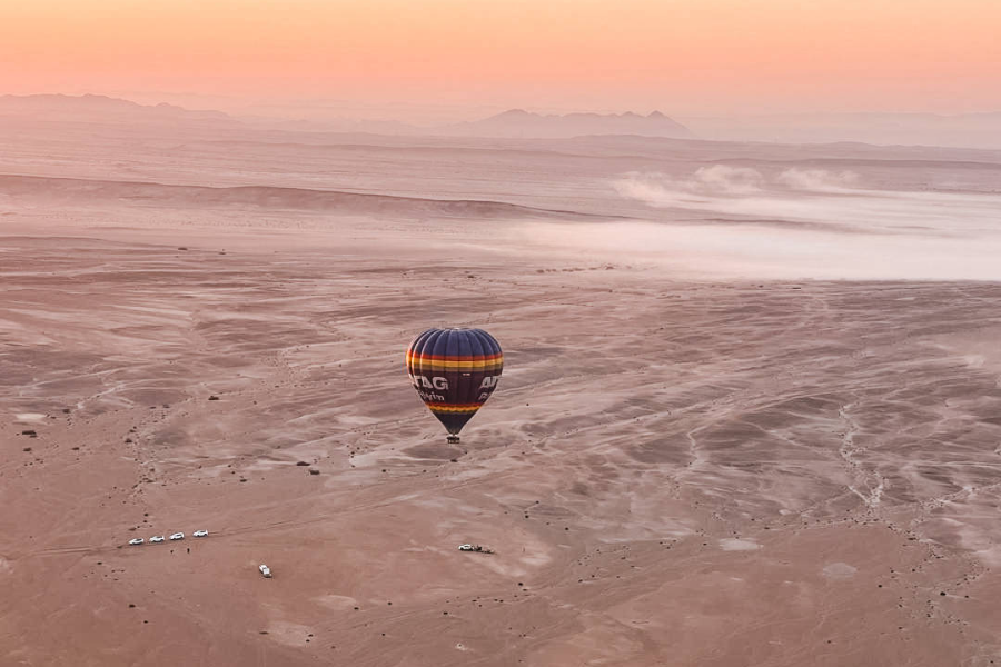  - ©HOT AIR BALLOONING