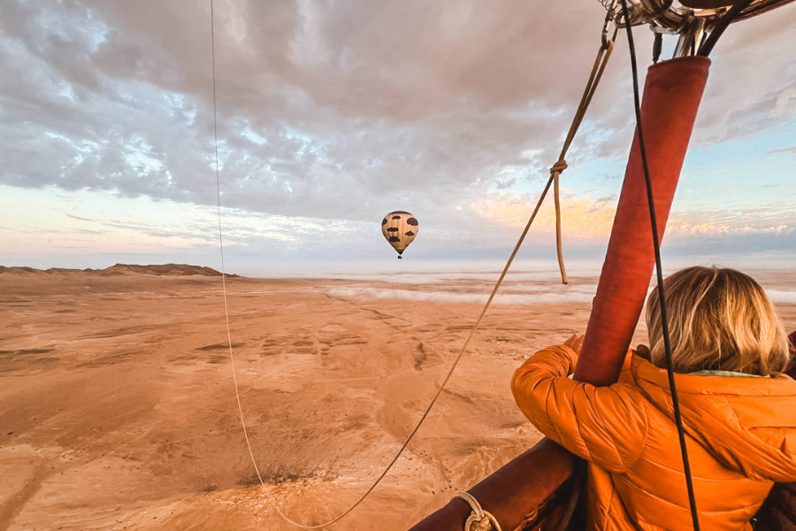  - ©HOT AIR BALLOONING