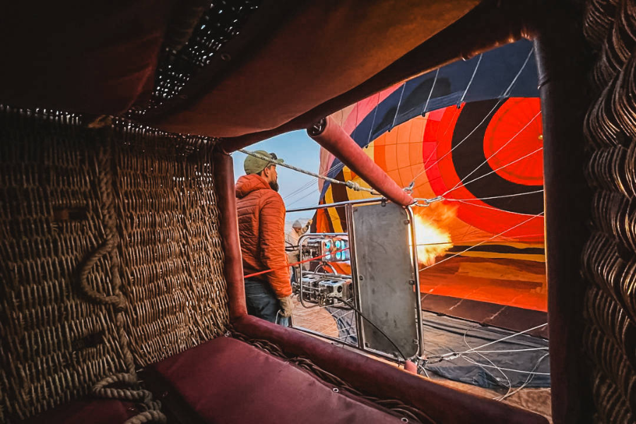  - ©HOT AIR BALLOONING