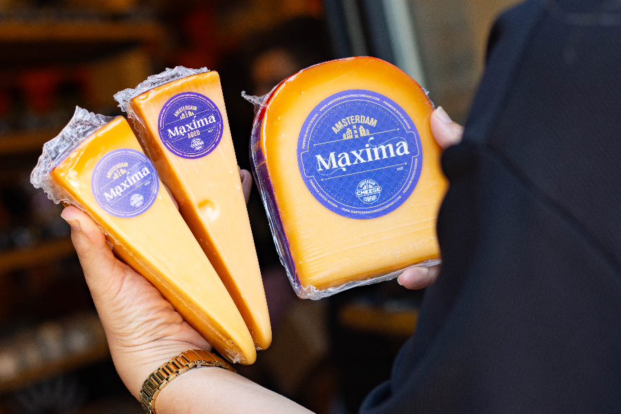 Maxima and Maxima Aged cheese