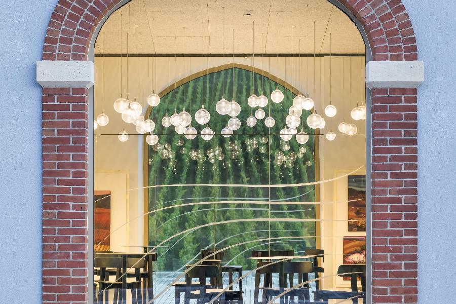 Salle de dégustation de PRESSORIA - vue de l'extérieur