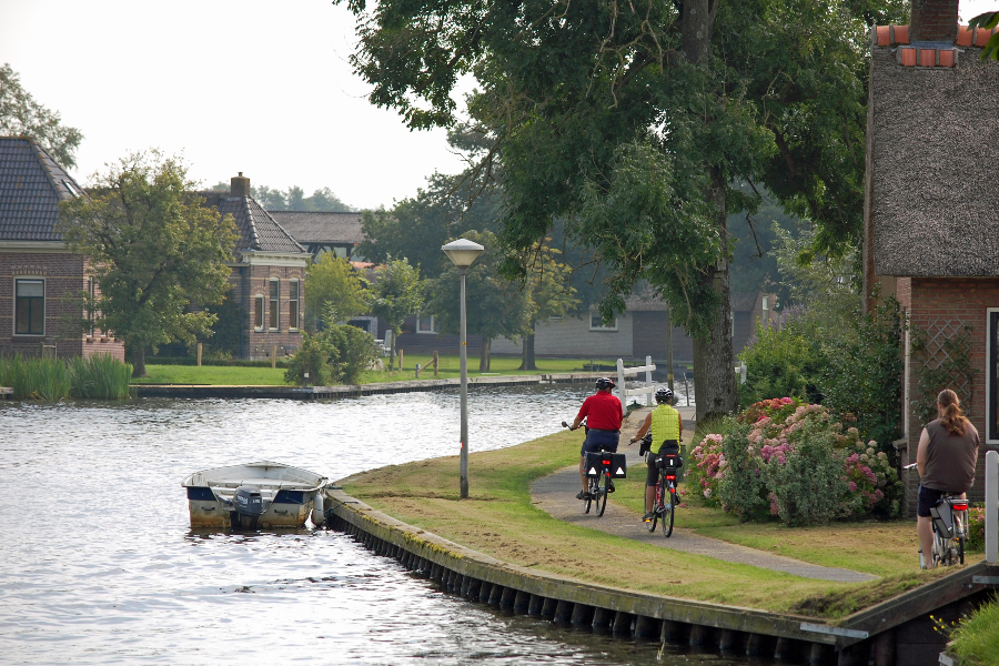 DUTCH BIKE TOURS