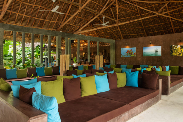 FUN Beach Hotel Lounge