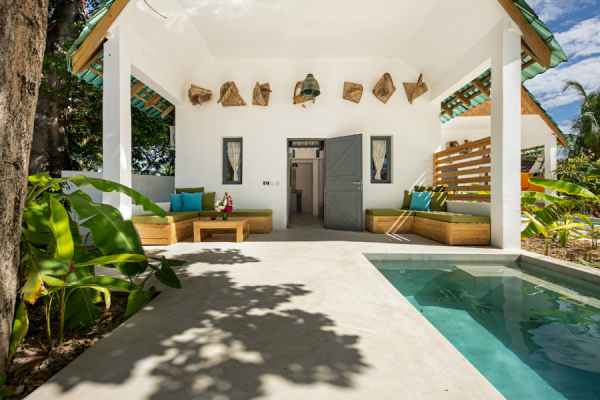 Fun Beach Sea View Suites
