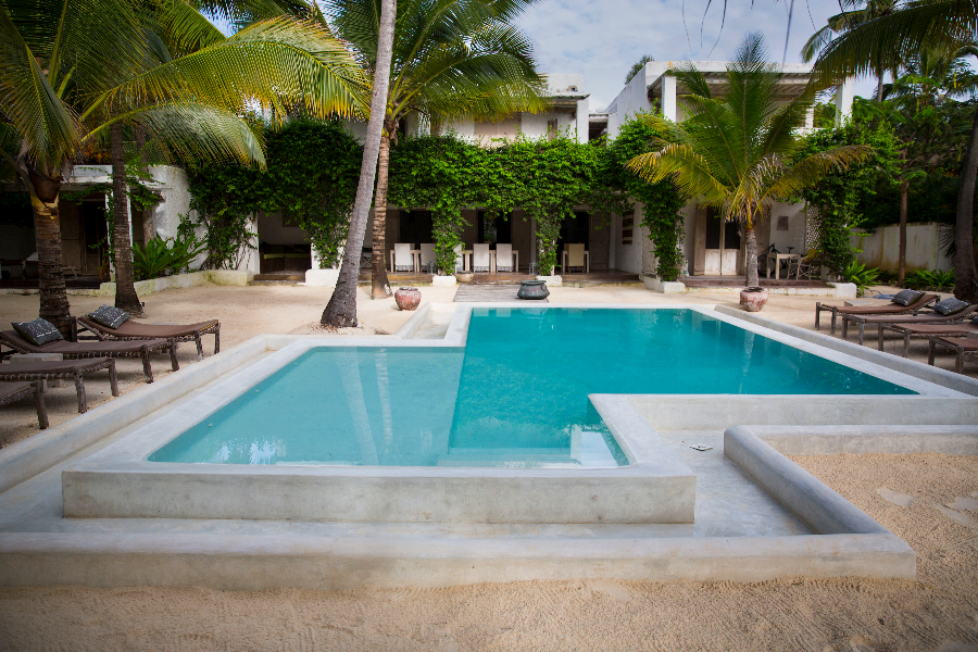 UZURI BOUTIQUE HOTEL