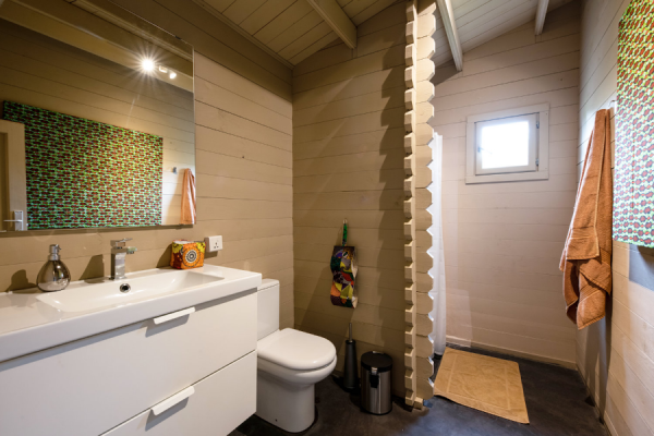 La Luna Suite Apartment Bathroom