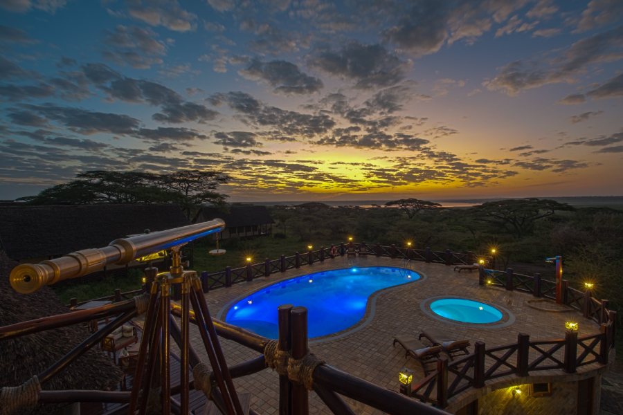 Swimming Pool with Sunset View - ©TNS Hospitality