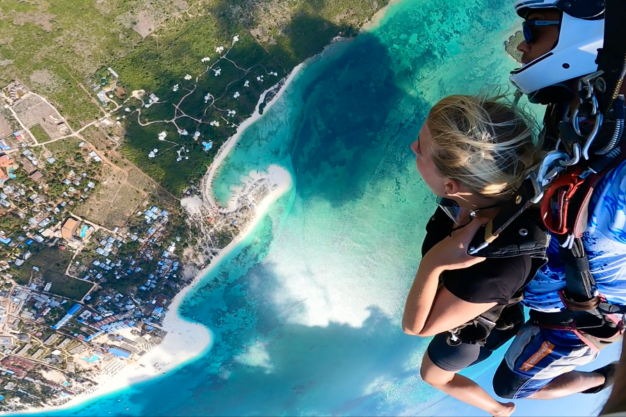 SKYDIVE ZANZIBAR