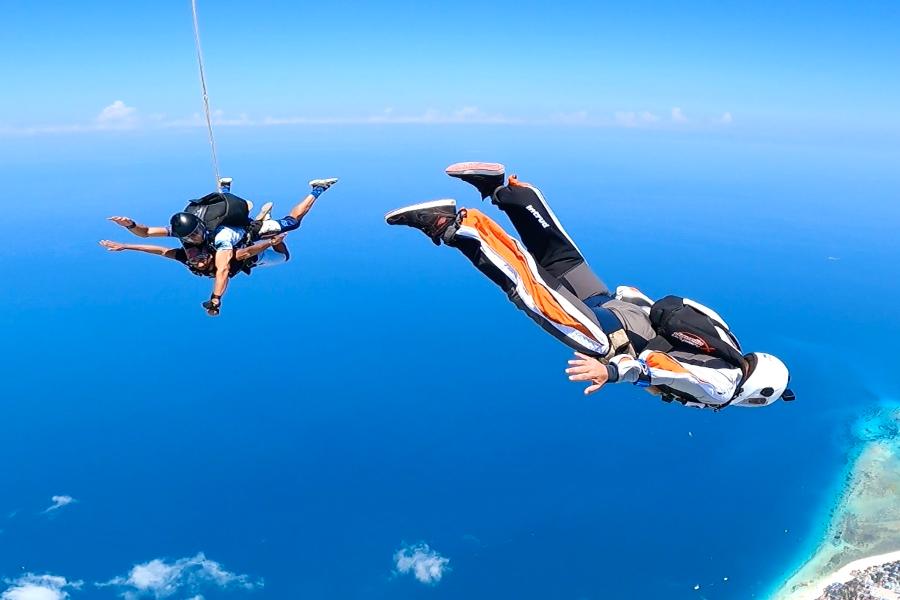 SKYDIVE ZANZIBAR