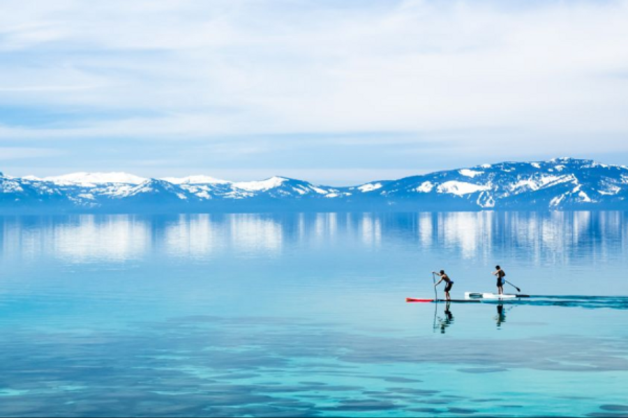 Paddle sur le Lac Tahoe en Californie - ©-