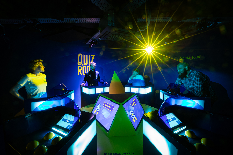 QUIZ ROOM