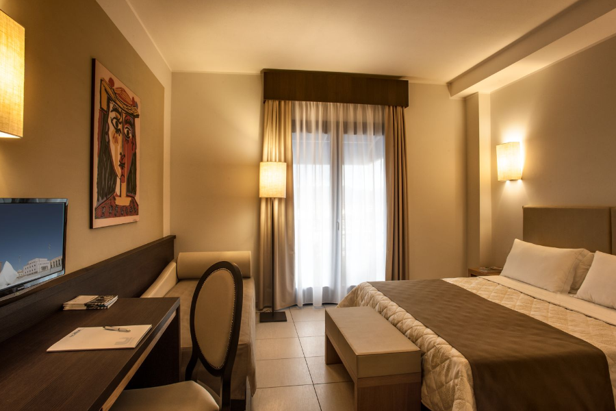 Lu'Hotel Carbonia chambre deluxe - ©Lu'Hotel Carbonia
