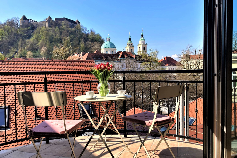 Milena apartment - Balcony and the view - ©SKT,