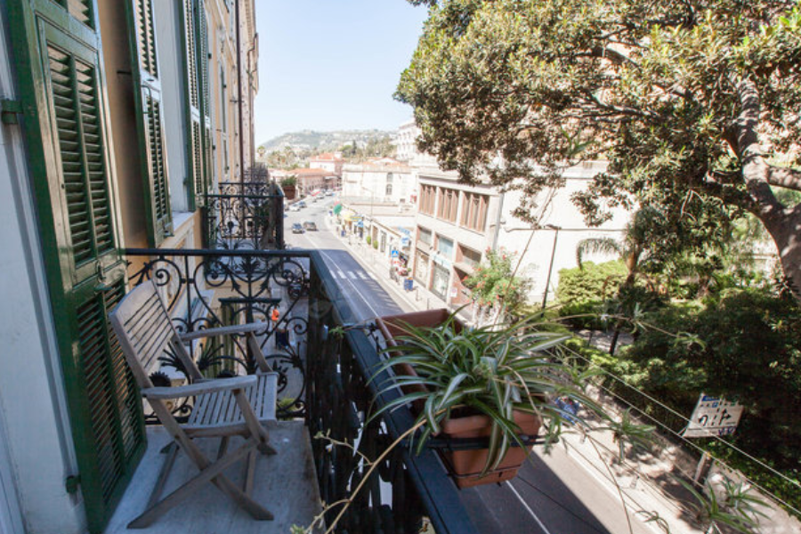 Camera Matrimoniale con balcone - ©Hotel Belle Epoque Sanremo