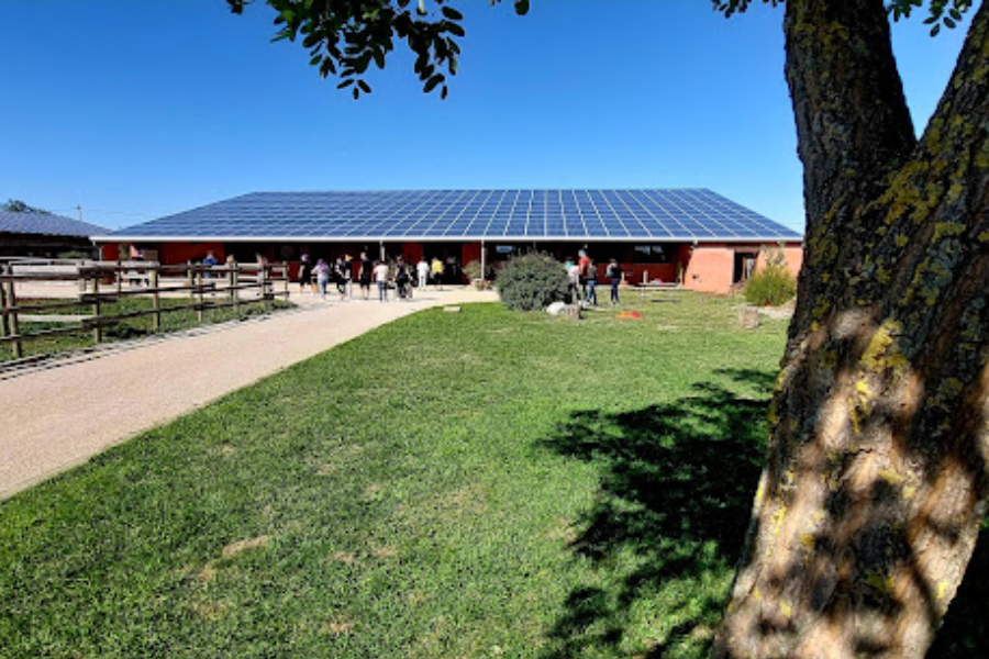 LA FERME AUX TROIS GRANGES