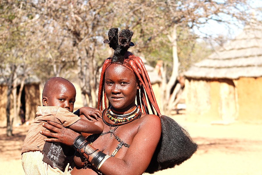 Himba - ©Motema Tours and Safaris