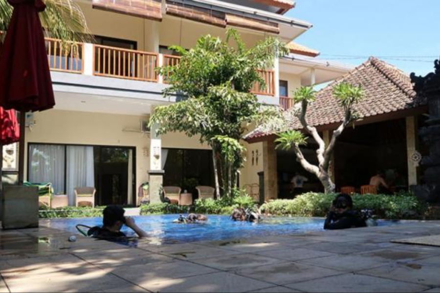 KURA KURA DIVERS LODGE
