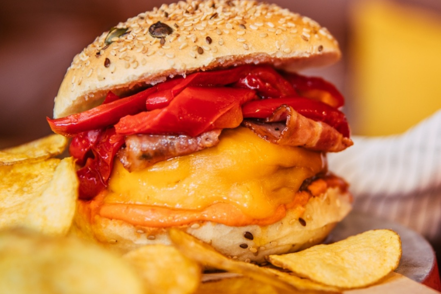HAMBURGESERIA BURGER BAR