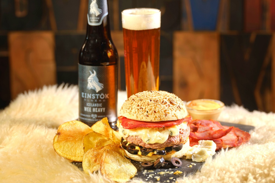 HAMBURGESERIA BURGER BAR