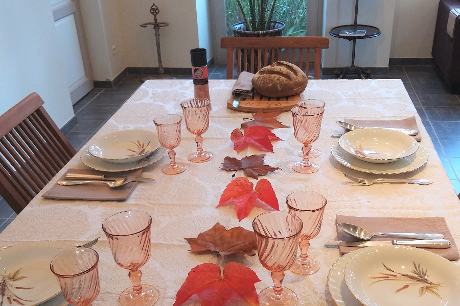 Chambre d'hôtes Au bord de Loire - table d'hôtes - couleurs d'automne - Bourgogne