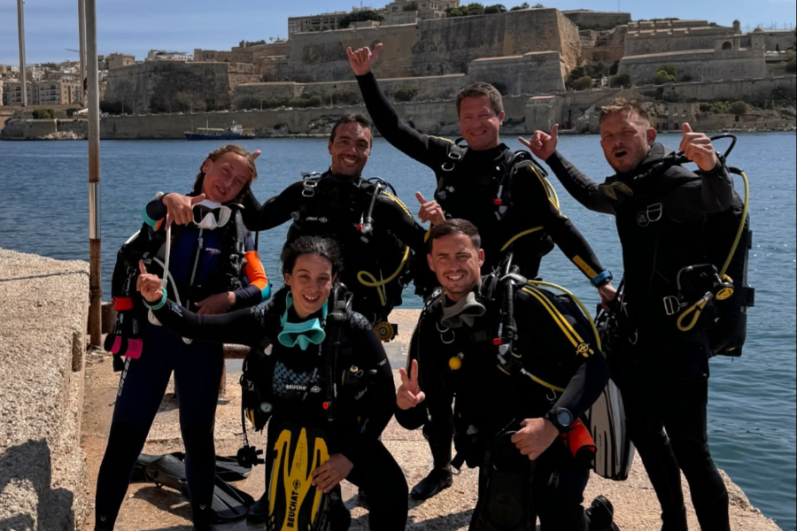 FRENCH TOUCH DIVING