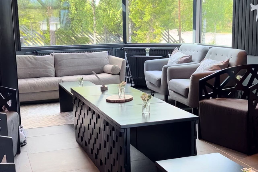 SANTA’S IGLOOS ARCTIC CIRCLE