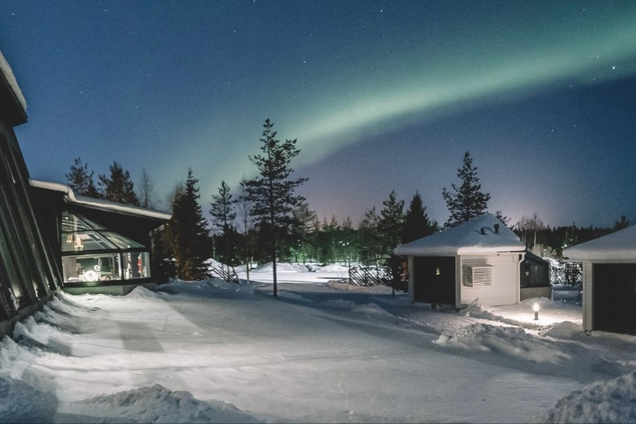 SANTA’S IGLOOS ARCTIC CIRCLE