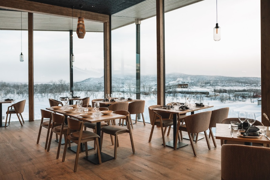 SANTA’S HOTEL RAKKA