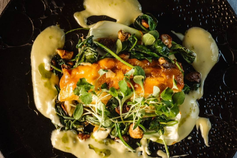 RAKAS RESTAURANT & BAR